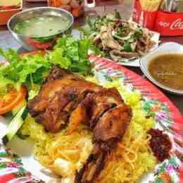cơm gà tú tài đà nẵng