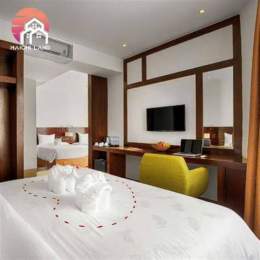 khách sạn gần biển mỹ khê đà nẵng