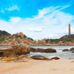khu du lịch biển đá vàng kê gà