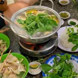 lẩu gà lá é tao ngộ - 238 đỗ bá đà nẵng