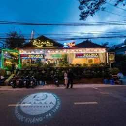 tiệm gà lưng chừng đồi đà lạt
