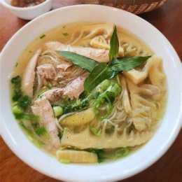 tính năng nổi bật bún măng gà đà nẵng