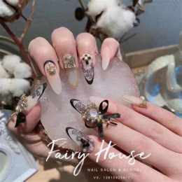 tuổi dậu con gà phong thủy